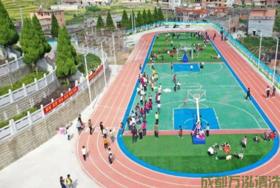 2025年09月12日眉山某小学食堂厨房油烟机和烟道清洗案例